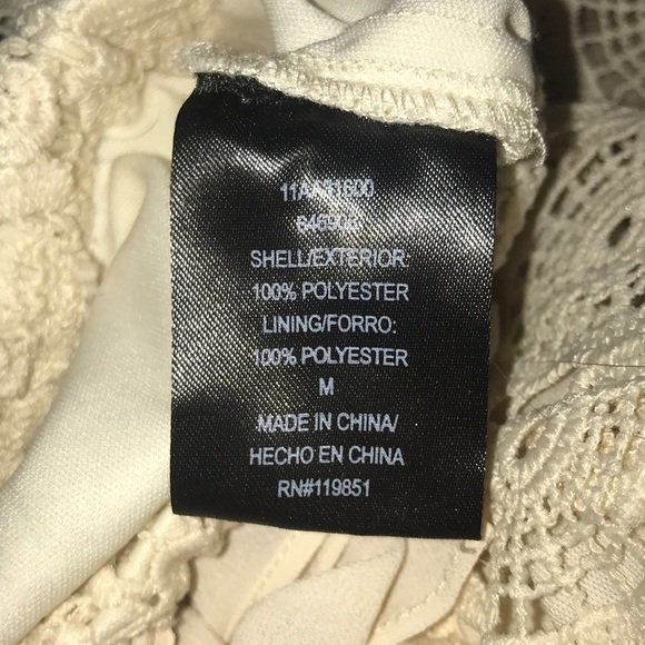 White Lace Shorts - Picture 3 of 3